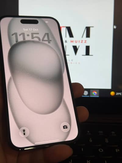 Apple iPhone 15