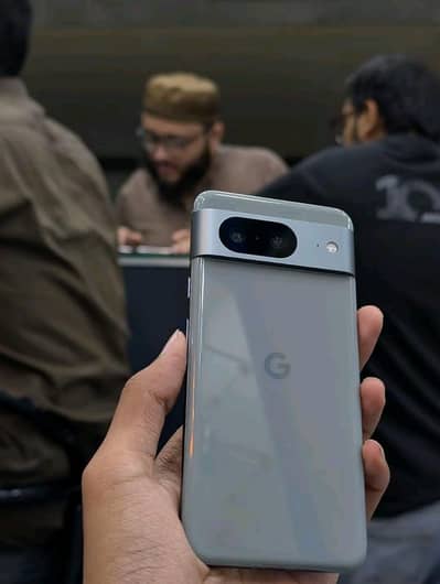 Google Pixel 8
