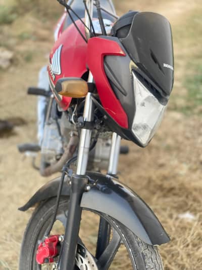 CB 125 2019 model