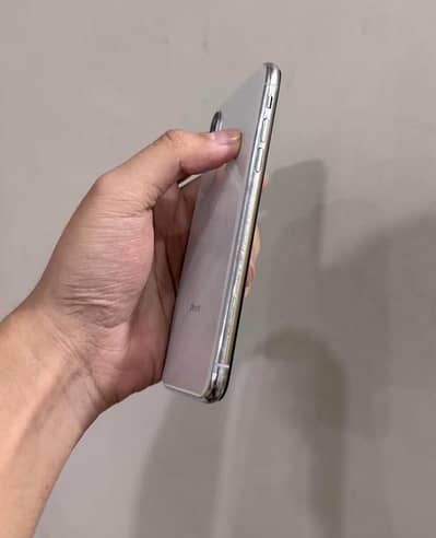 Apple iPhone X 256 GB PTA approved