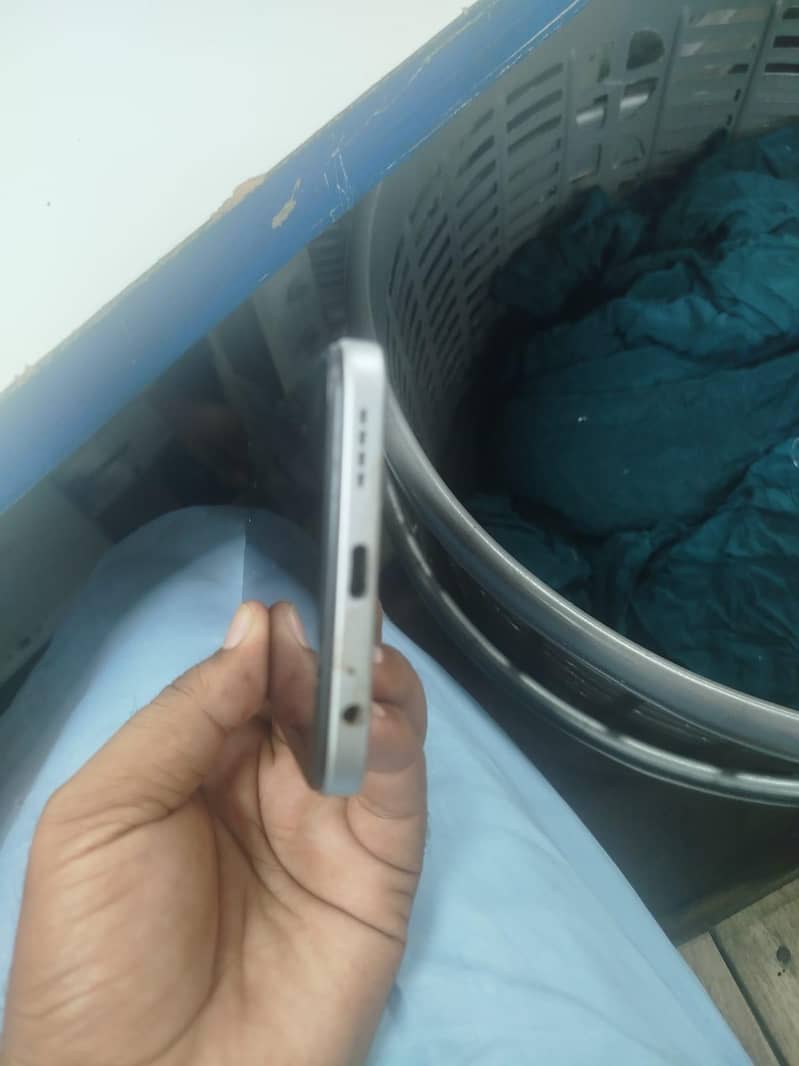 Itel Value 100 0
