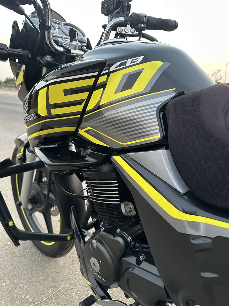 Honda CB150F 0