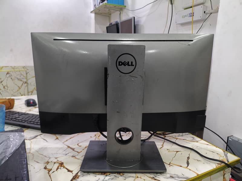 Dell  25inch Bazerless 2