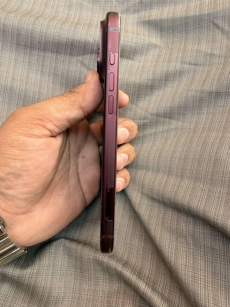 Apple iPhone 18 Pro Max 1