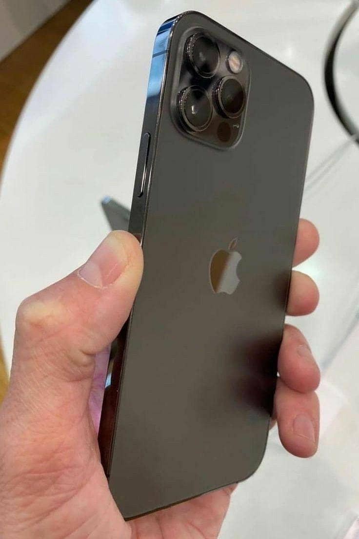 Apple iPhone 12 Pro 1