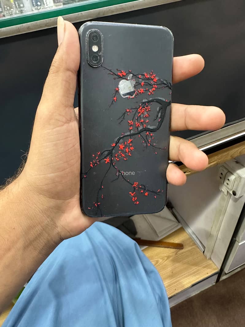 Apple iPhone XS 0