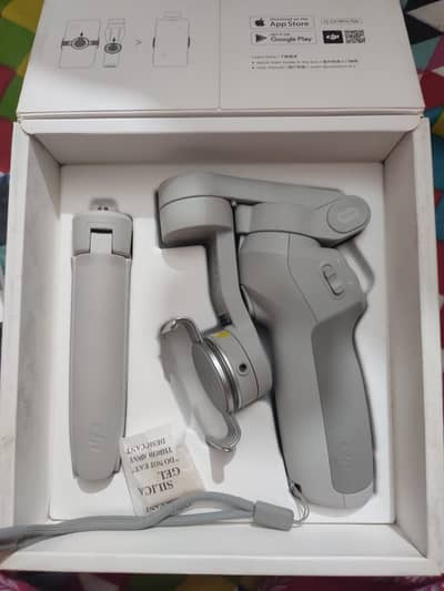 DJI OM 4 - Smartphone Stabilizer - Excellent Condition
