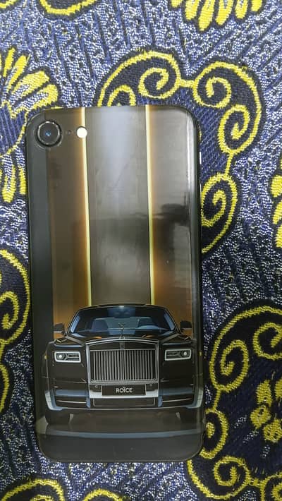 Apple iPhone SE