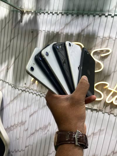 Apple iPhone SE 2020 PTA Approved 64GB & 128GB
