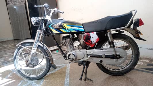 Urgent sale (non euro) 125 model 2009