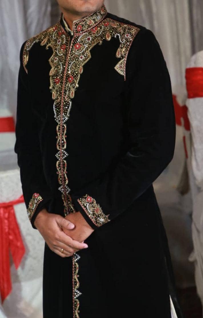 Sherwani 0