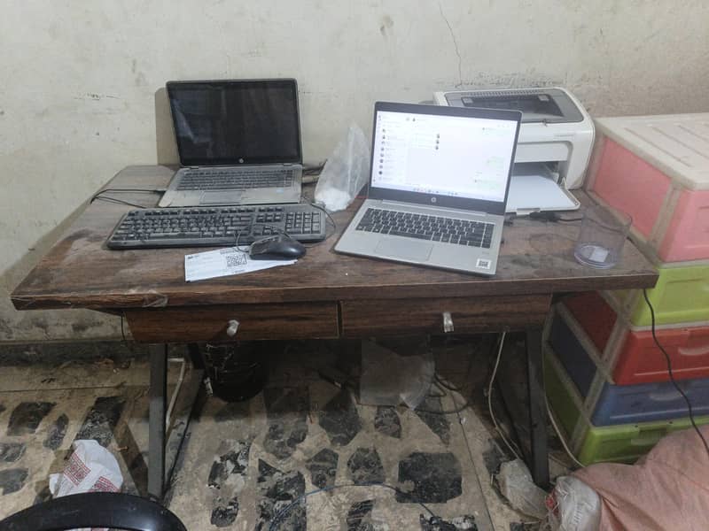 office table 0