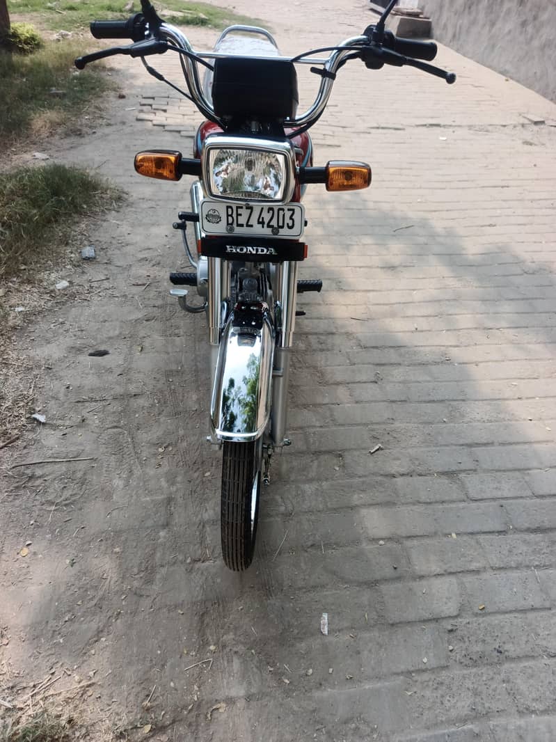 2026 model CD 70 4