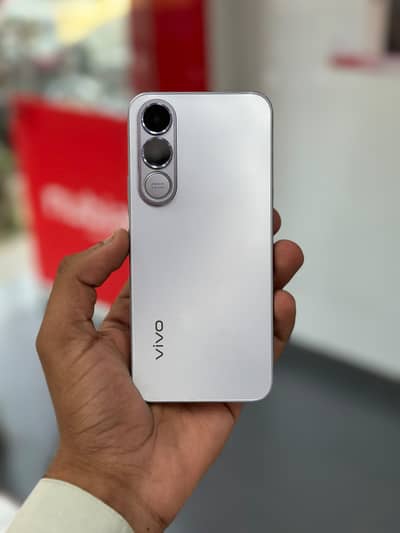 Vivo V70 FE 5G