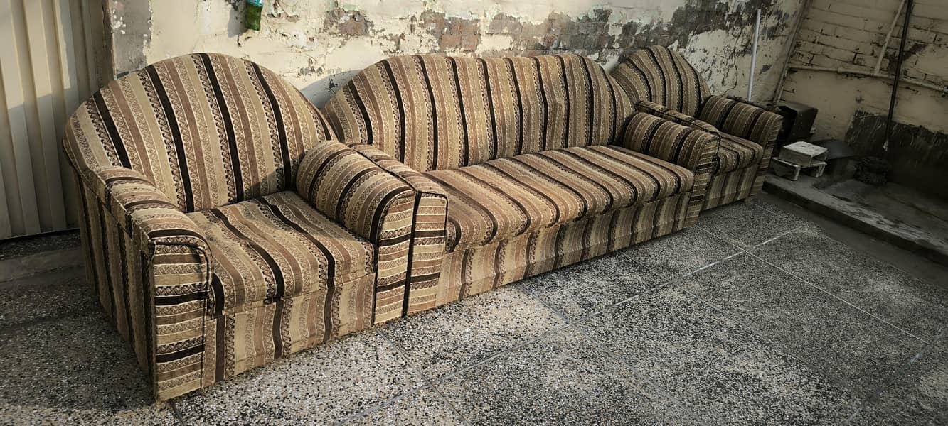 Sofa set 0