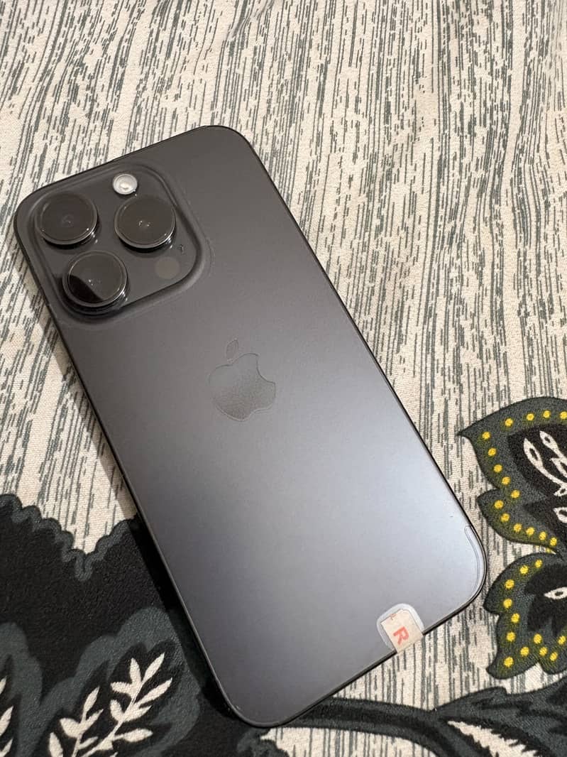Apple iPhone 15 Pro 7