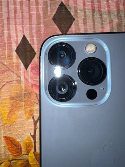 Apple iPhone 13 Pro