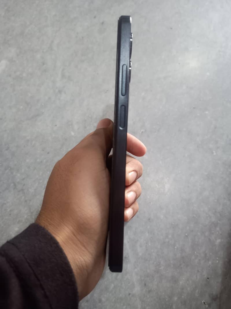 Realme C51 7