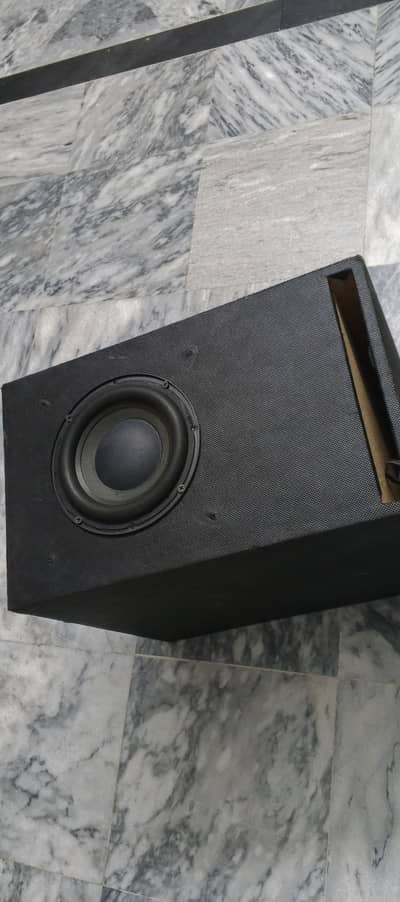 subwoofer with box for sale