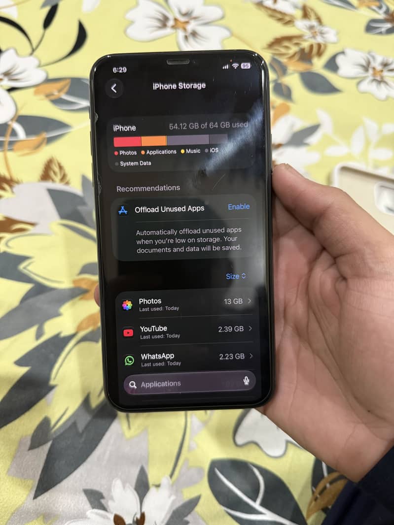 Apple iPhone 11 Pro Max 1