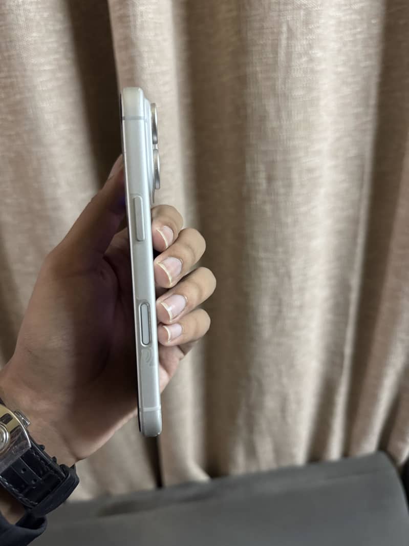 Apple iPhone 17 Pro 2