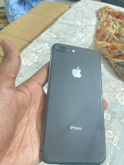 Apple iPhone 8 Plus