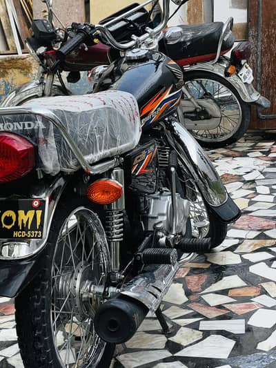 Honda CG125 2018 model registered