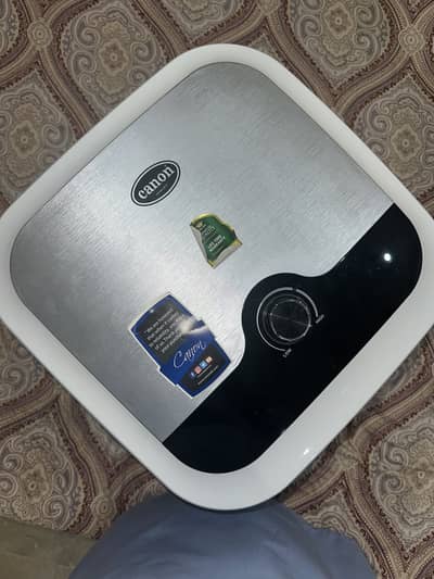 Only one month used but in brand new condition (25 litres)