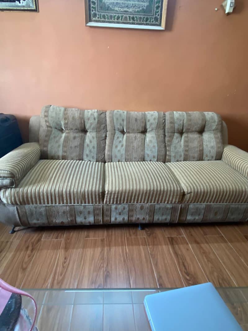 7 Seater Sofa Set with Table 1