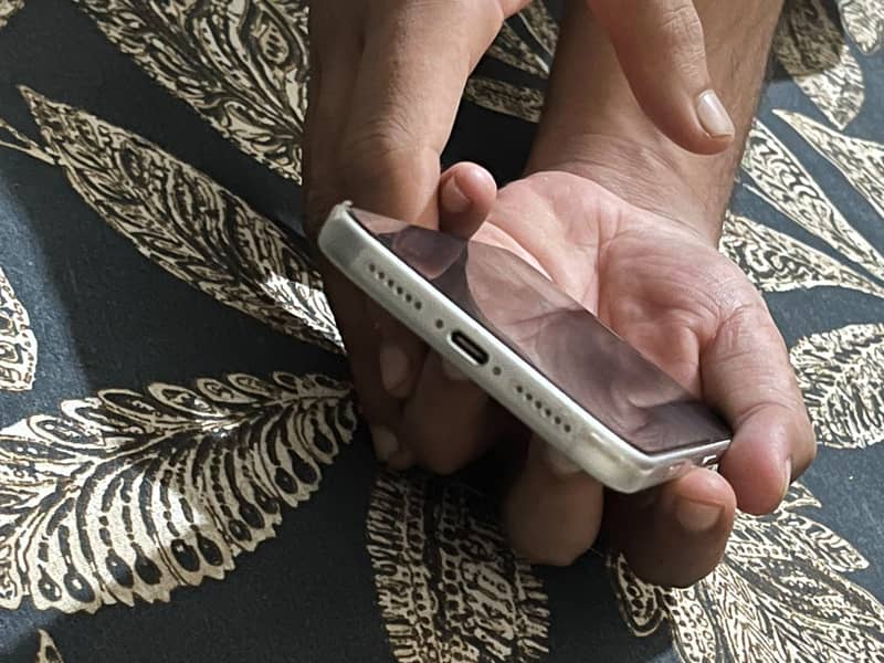 Apple iPhone 17 Pro Max 1