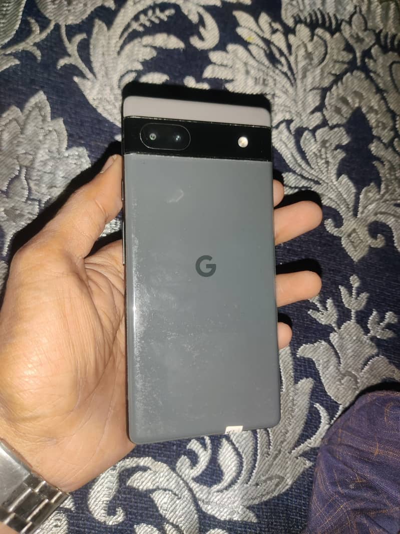 Google Pixel 6a 1