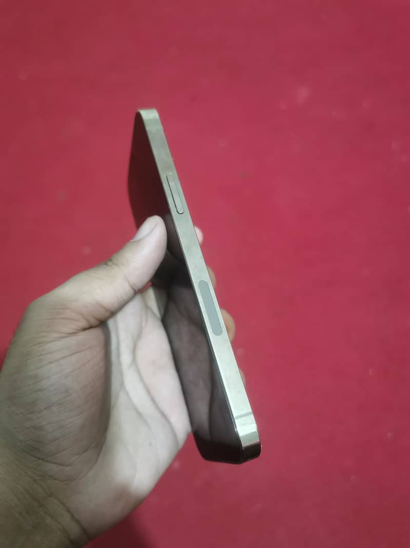 iPhone 12 Pro 6