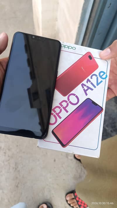 OPPO A12e