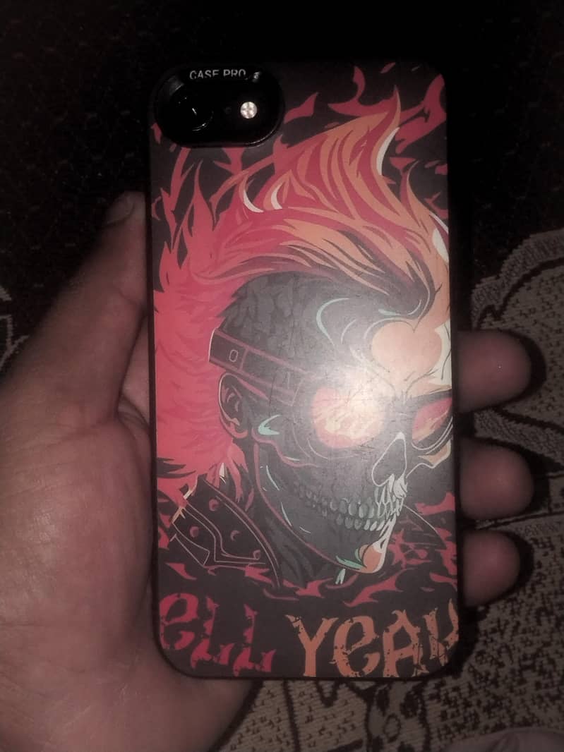 Apple iPhone SE 10