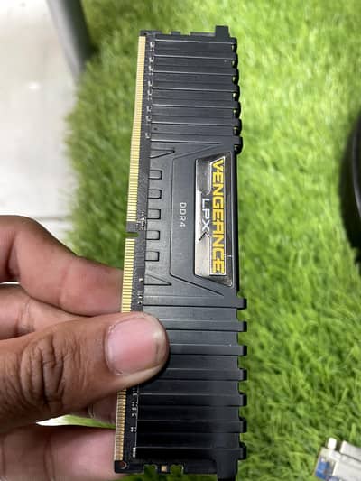 8gb ram ddr4 corsair heatsink