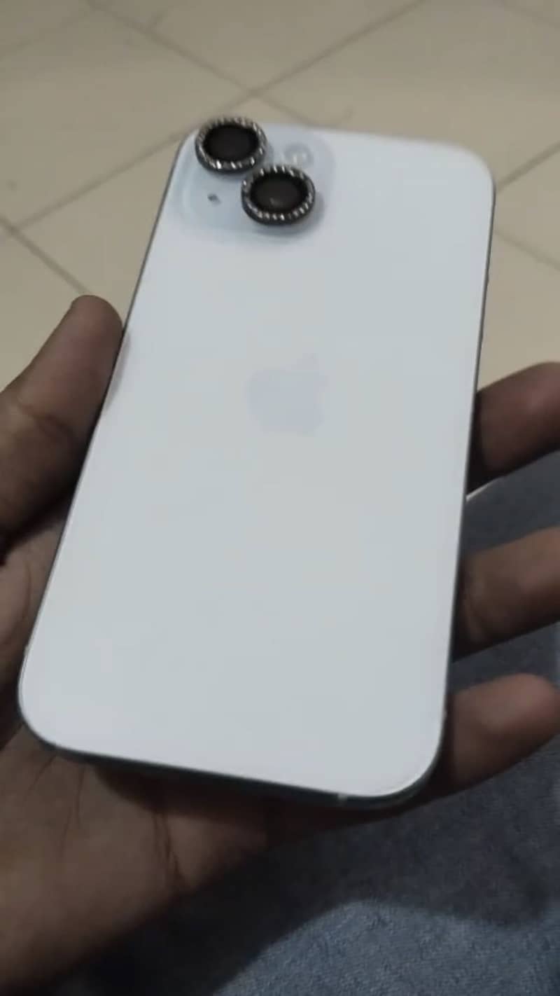 Apple iPhone 15 0