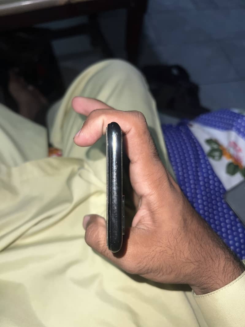 OPPO A95 5