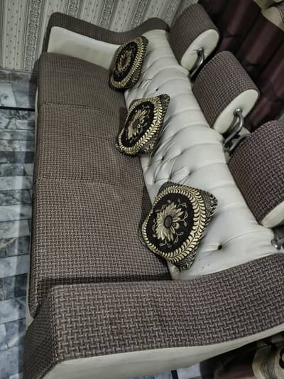 5 seater Sofa Set