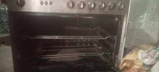 Canon Cooking Range 3 Burner With Oven - Urgent Sale