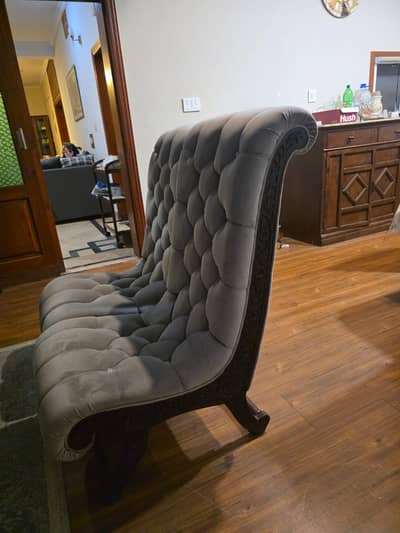 Sofa Chairs\2 Luxury Single Seater Sofa Chairs\Sofa Chairs with Table