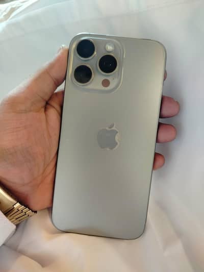 Apple iPhone 15 Pro Max