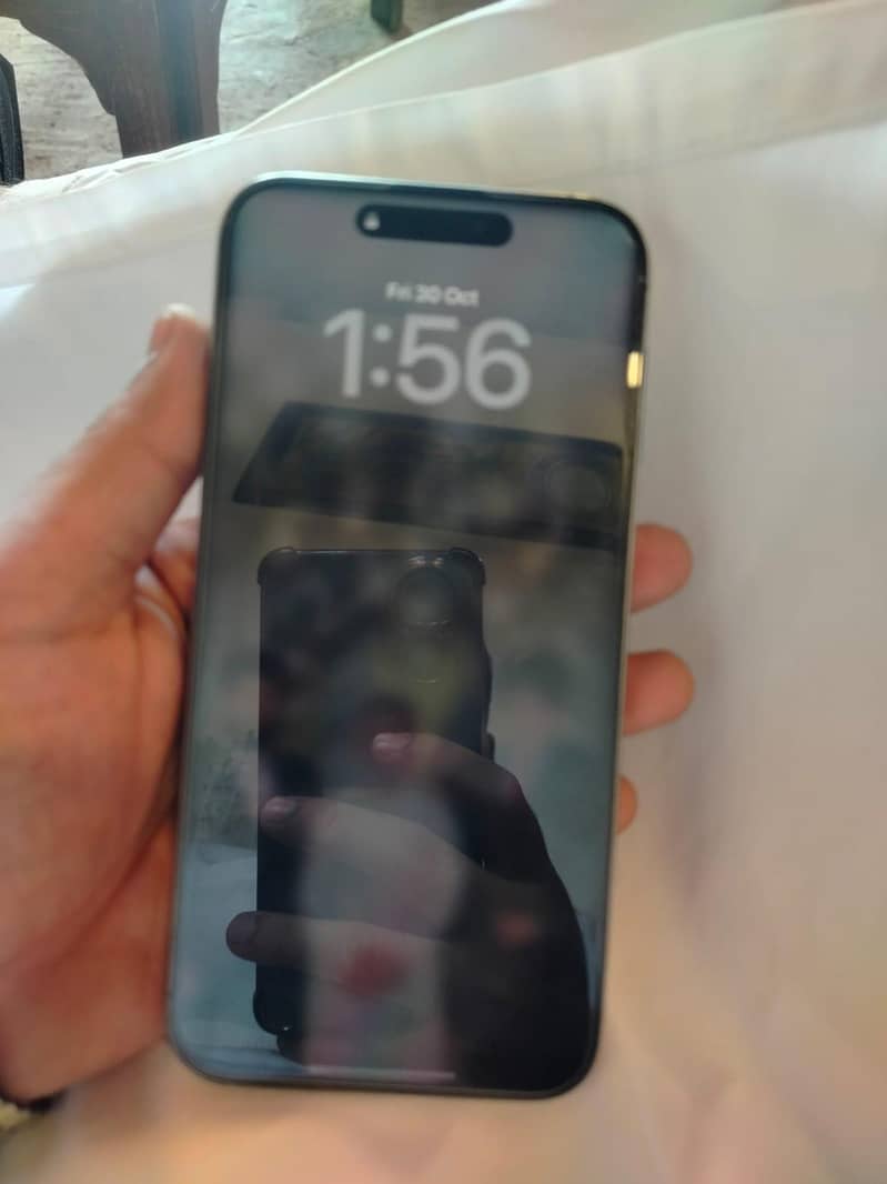 Apple iPhone 15 Pro Max 1