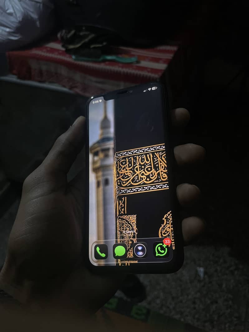 Apple iPhone 11 Pro 1