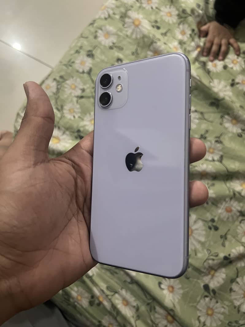 Apple iPhone 11 0