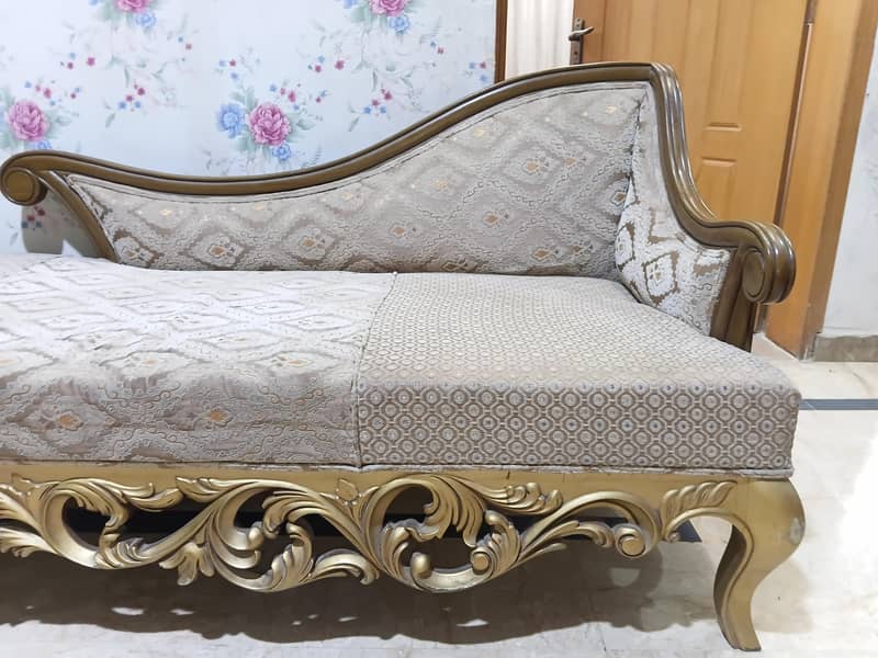 Dewan sofa 3