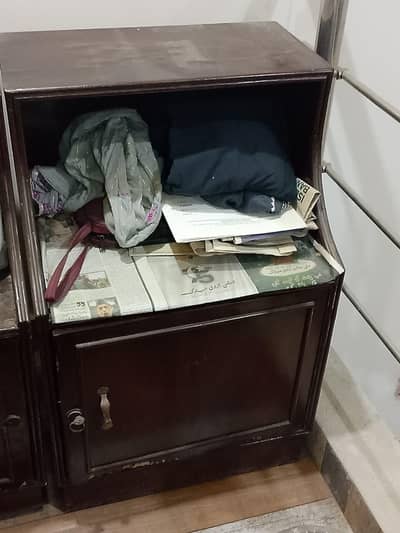 wood ki hain wardrobes