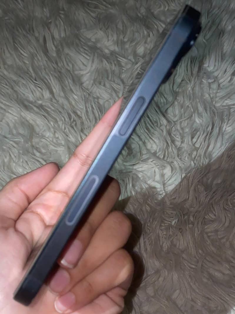 Apple iPhone 14 6