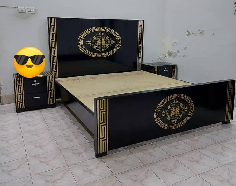 king-size bed 0