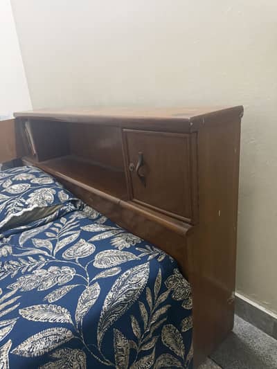 Handmade best bed along with mattress
