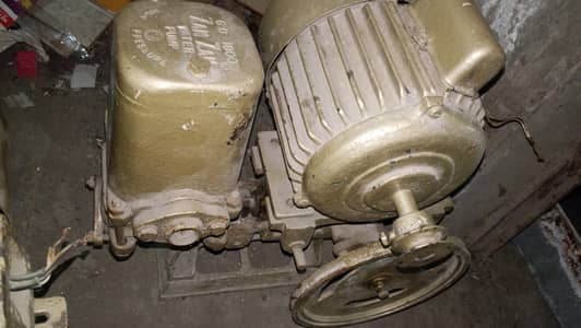 2 Water Pumps With Motors